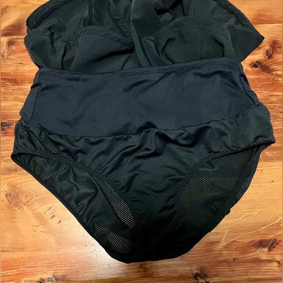 The Gym People Black Running Shorts Size M - Picture 8 of 8